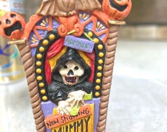 Vintage Halloween Midwest Of Cannon Falls "Creepy Hollow" Figurines, Retired, Halloween Decoration Haunted House accessory Halloween Village