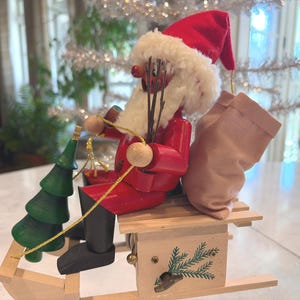 Vintage Christmas Steinbach Santa Smoker, Incense burner, w/ Ruege Music Box, Animated, Rolling Sleigh circa 1980, Rare Find! 8&quot;w x 9.5&quot;H
