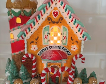 Department 56 North Pole Series ELFLAND "Ginny's Cookie Treats " House Heritage Village,# 56732 Light Up Christmas Decor Dept 56