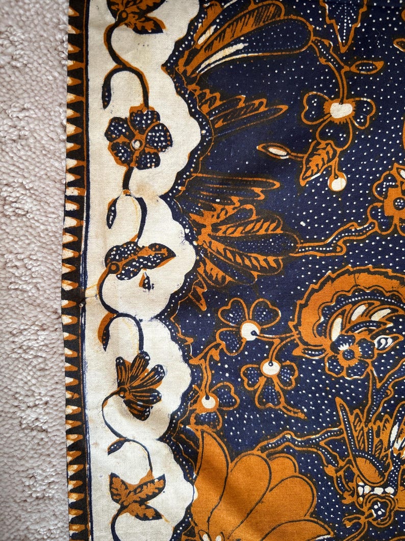1970s Vintage Batik Textile, Artwork, Indonesian Old Batik Classic Javanese Vintage Fabric Solo Palace, Ldt, 1970's 42"W x 90" (2.5yards) Bild 5