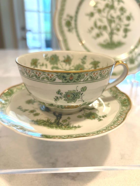 ★新品未使用　超美品★ フランス製HAVILAND デザートプレート　４枚 Haviland Limoges Bonneval ( White, Isle De France Shape) Porcelain