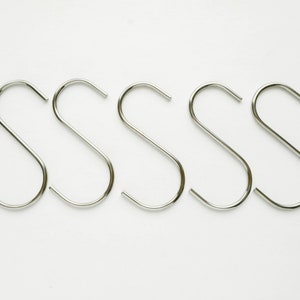 20 Pack Size Medium 3 inch Flat S Hooks Heavy Duty Solid 304 Stainless  Steel S Shaped Hanging Hooks,Metal Kitchen Pot Pan Hangers Rack Hooks 