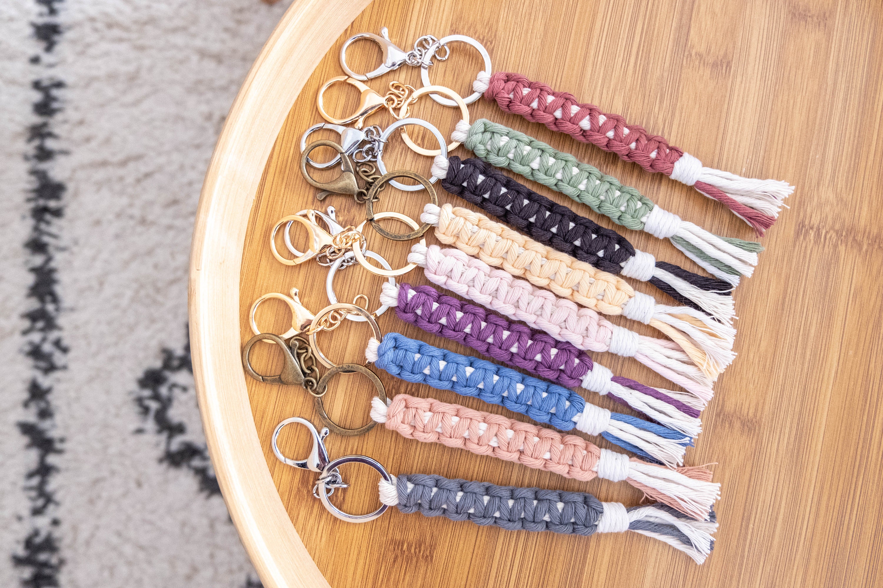 Macrame Keychain, Rope Keychain Tassel Fringe, Cute Macrame Key Chain,  Short Small Keys Fob/Ring/Dangles Custom Color, Bag Charm, Boho Gift -  Blcksheepboutique