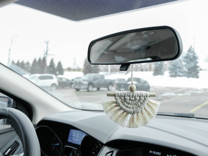 Half Moon Macrame Car Diffuser, Mini Macrame Car Charm, Car Decorations Interior, Essential Oil Diffuser Hanging Rear View Mirror Accessory Natural