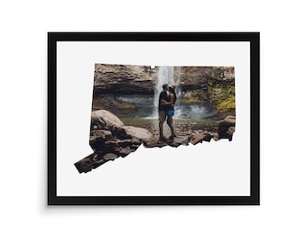 Connecticut State Photo Mat - 8x10 White Cardstock Picture Frame Mat