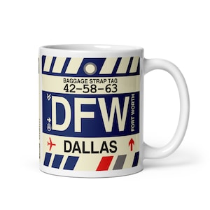 Tasse à café DALLAS Texas • Code DFW de l'aéroport • Souvenir de voyage/Cadeau d'aviation/Souvenir d'envie de voyager/Illustration de lieu/Souvenir de vacances
