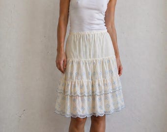 Vintage 1950-1960 Barbizon Petti- Sweet Petticoat, Ivory Nylon, Embroirdered Tiered Lingerie Skirt, Lace Hem