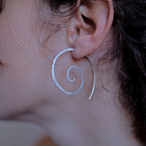 Pendientes Aro Espiral Plata de Ley . Pendientes de Plata Grandes . Pendientes  Espirales  Ligeros . Pendientes diario . Pendientes hippies