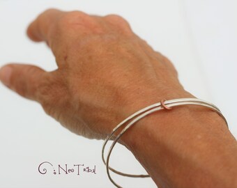 Sterling Silver Bangle Bracelet for Woman · Silver Cuff Bracelet · Stackable Bracelet · Set of 2 Silver Bracelet