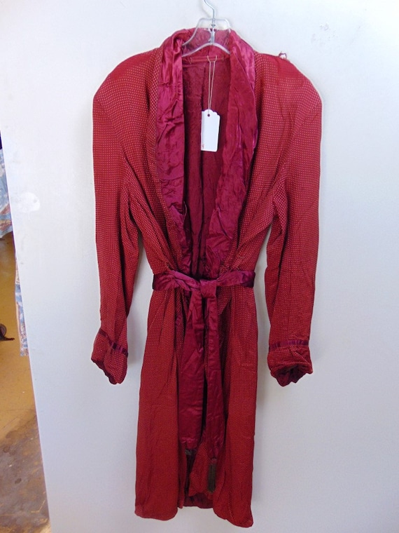 r4 1940-50's Rayon Red full Large vintage Robe