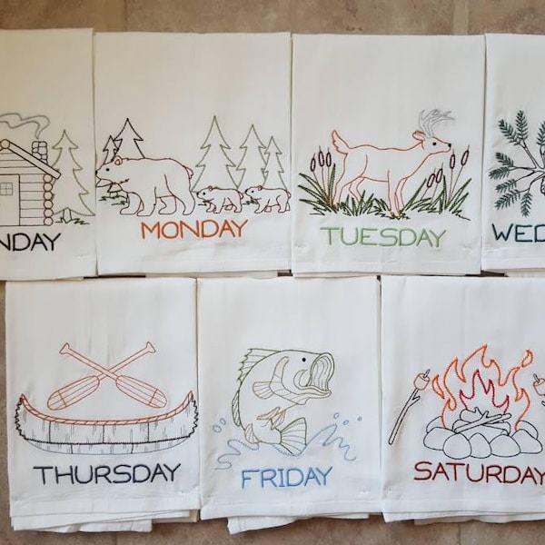 Northwoods medley Days of the Week machinaal geborduurde meelzak theedoeken