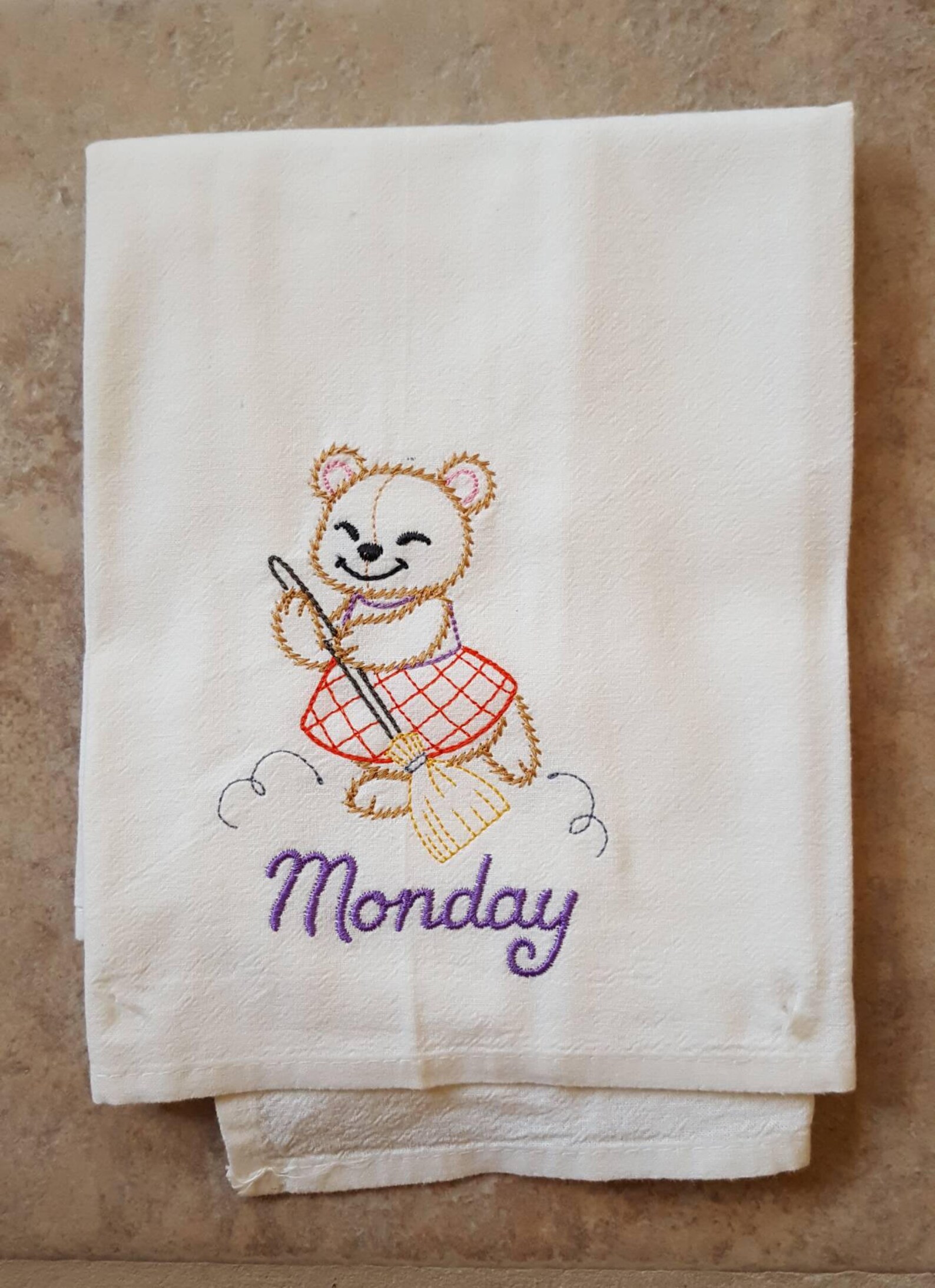 Teddy Bears Days of the Week Embroidered Flour Sack Dish Towels - Etsy