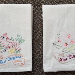Paños de cocina bordados a máquina con forma de saco de harina, pájaro del estado de Virginia Occidental, cardenal o flor del estado, rododendro