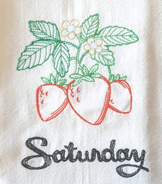 VINTAGE FRUIT DAYS OF THE WEEK MACHINE EMBROIDERED FLOUR SACK DISH