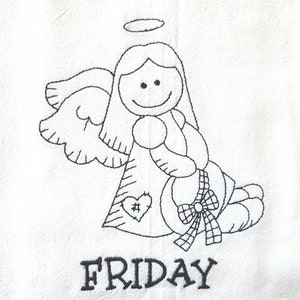 Pode incluir: Tecido branco com um desenho de anjo bordado em preto. O anjo tem uma aur&eacute;ola, asas e segura um presente. Um cora&ccedil;&atilde;o com uma hashtag est&aacute; no vestido do anjo. A palavra "FRIDAY" &eacute; bordada abaixo.