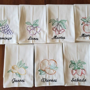 Vintage Fruit Days of the Week SPANISH Machine Embroidered Flour Sack Dish Towels