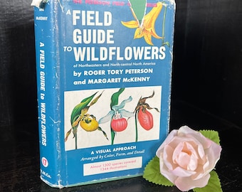 Vintage Book Field Guide to Wildflowers 1968 Illustrated Nature Collection Guide Unique Rare Book Collectible excellent condition