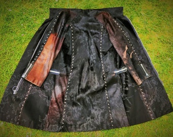 Paco Rabanne pour Simon Freres Vintage 60s Metal Cowhide Cow Leather Fur Rivet Chaqueta Chaqueta