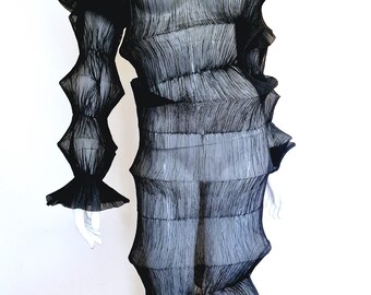 Issey Miyake 1994 S/S Runway Flying Saucer Sculpture Transparent