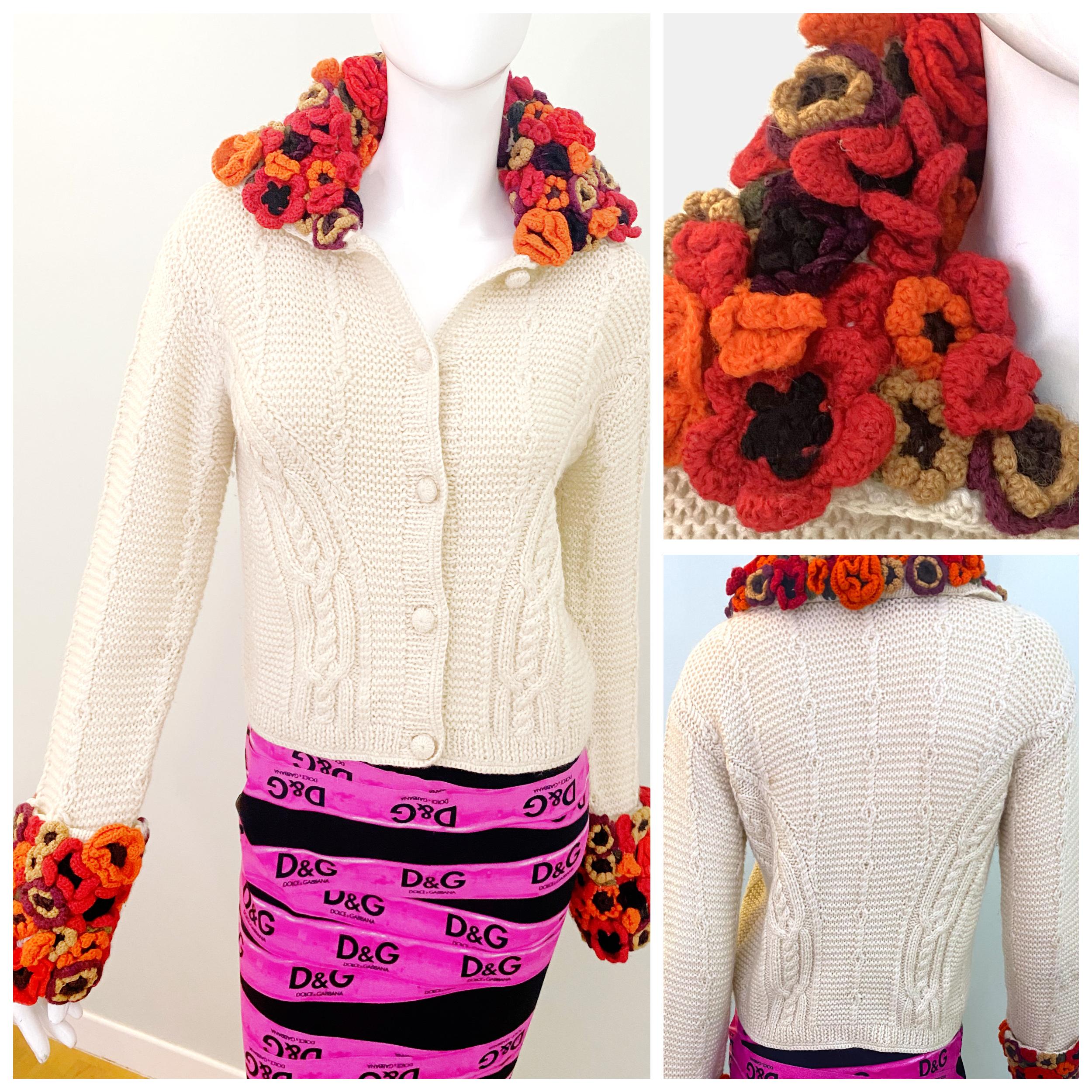Moschino Crochet Beaded Flower Cheap & Chick Couture Wool Vintage