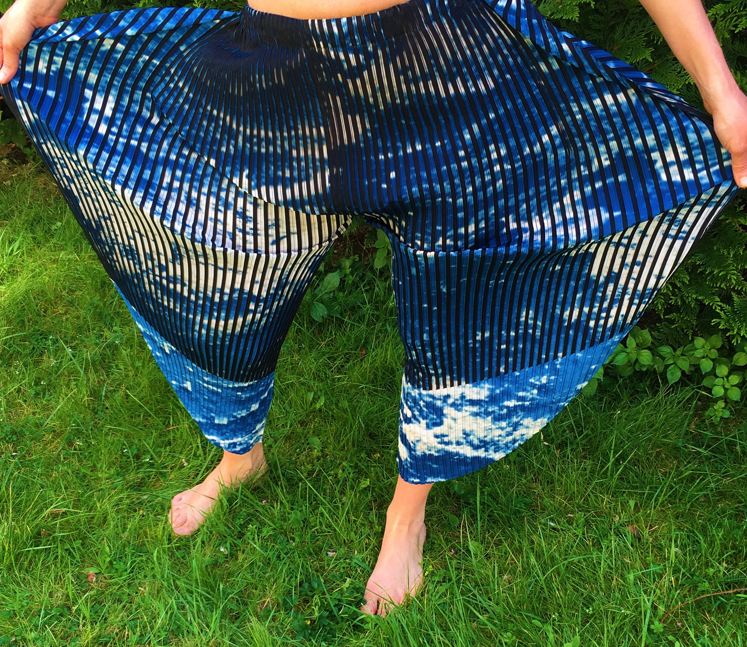 ISSEY MIYAKE Runway Catwalk Vintage 90s 80s Blue Black Cloud ...