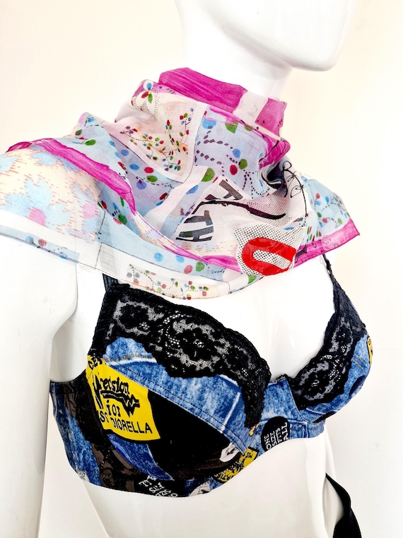 Camiseta con corsé y bustier vintage de Christian Dior con