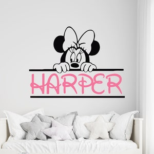 Nom personnalisé Wall Decal | Décalque mur de la souris Minnie | Nom personnalisé Wall Decal | Décalcomanie pour la pépinière cn50