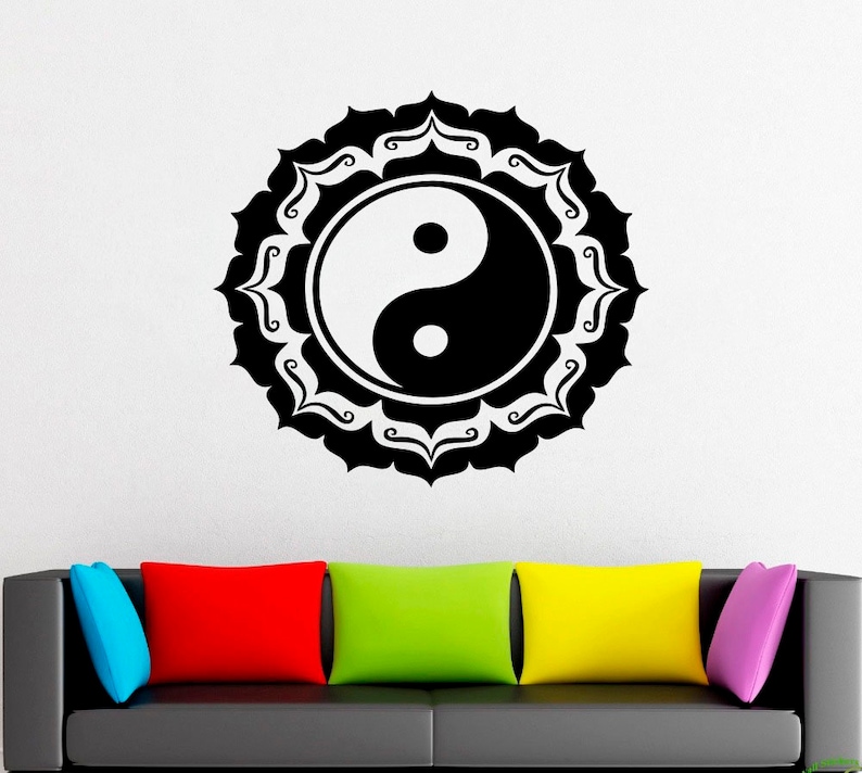 Wall decals Taoism gift Floral Handmade 2045 Sticker Yin Yang wall decal Daoism Vinyl Decal ying yang Window Decal balance