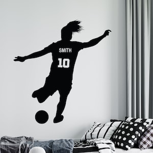 Personalized Name Soccer Wall Decal | Soccer Player Girl Wall Sticker | Soccer Woman  Wall Decor | CUS136