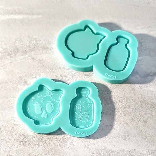 Two parts EZ Shakers set silicone mold covers pendant charm Keychain made to order. no plastic sheet need Halloween shaker mold skull ghost