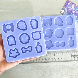 9 mini DIY EZ Shakers silicone moule pendentif charme Porte-clés fabriqué sur commande (colle de résine uv) pas besoin de feuille de plastique Spooky mini shakers palette