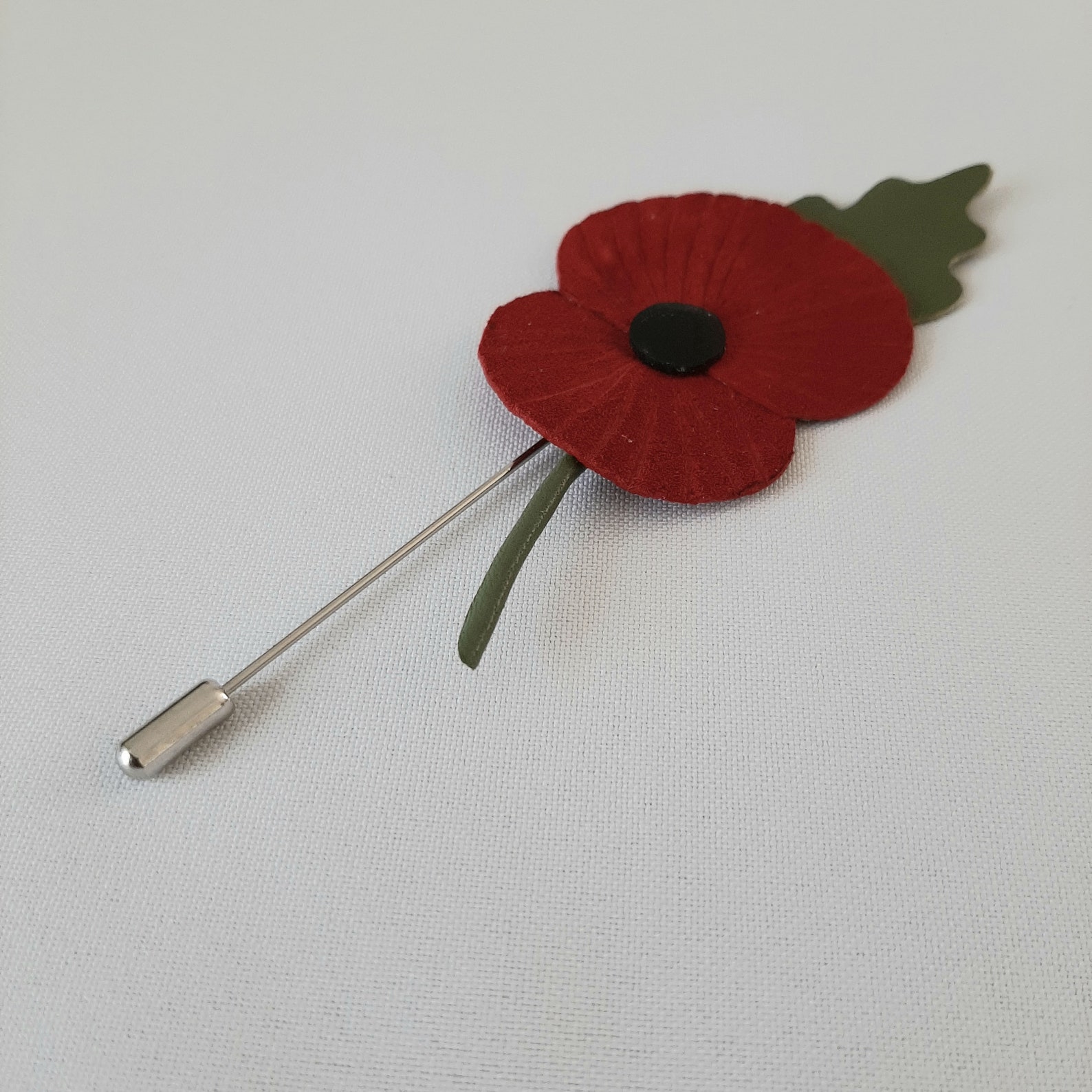 Red poppy Men's lapel pin Etsy