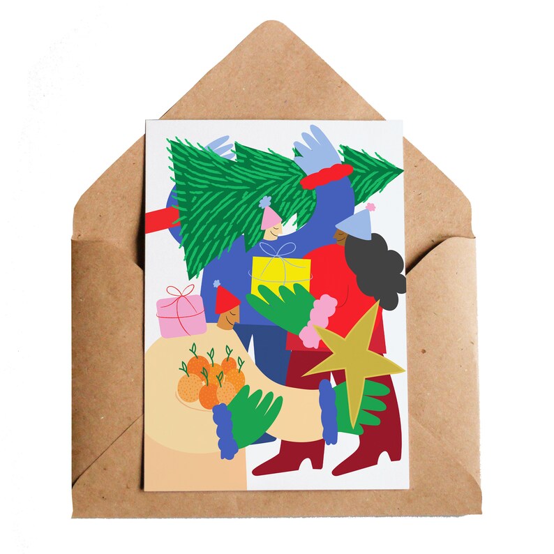 Puede incluir: Tarjeta de felicitaci&oacute;n festiva con una colorida ilustraci&oacute;n de personas sosteniendo regalos, un &aacute;rbol de Navidad y una estrella. La tarjeta est&aacute; dentro de un sobre marr&oacute;n. La ilustraci&oacute;n tiene un tema festivo con colores brillantes y un estilo caprichoso.