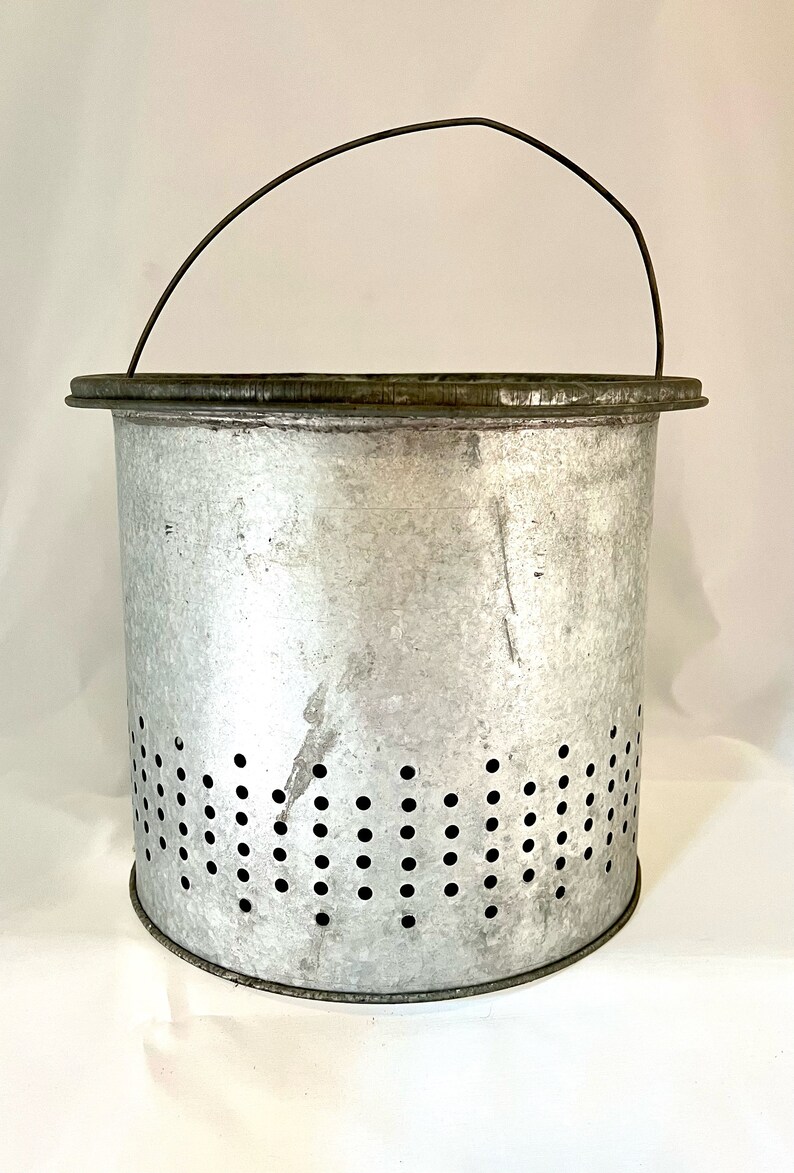 Vintage Old Pal Minnow Bucket, Galvanized Fishing Bucket, Man Cave