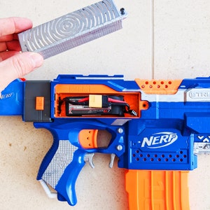 INSANE Full Auto Nerf Stryfe from PDK Films 159 afbeelding 4