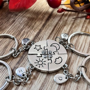 Set of 4, Puzzle Keychain, Puzzle Necklace, Four, Sisters, Siblings, Family Keychain, BFF, BFF, Best Friends, Best of Friends, Keyring, Gift image 1