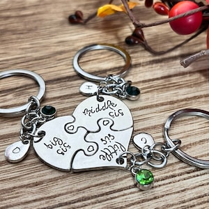 3 Sisters Keychain, Big Sis Mid Sis Lil Sis Keychain, Big Sister, Middle Sister Little Sister, Sisters Keyring, Sisters gift, Three Sisters