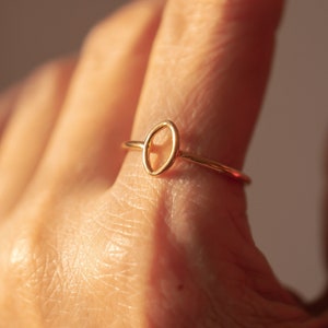 Simple Marquise wire ring, Dainty Silver Ring, Stacking ring, Handmade ring in silver, Gift for her, Minimalist jewelry, Birthday Gift