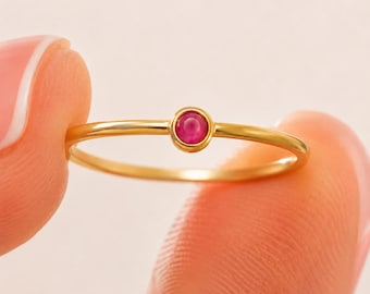 Juli Geburtsstein Ring Rosa Onyx Goldring 9k Massiv Gold Zierliche Edelstein Ring Stapel Ring Geburtstag Geschenk Versprechen Ring winziger Onyx Ring für Sie