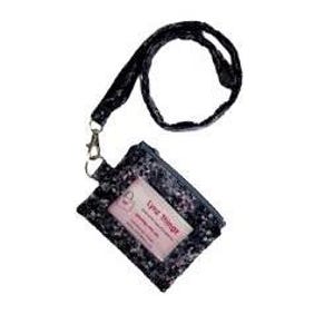 Lindo porta credencial con cordón, billetera pequeña con cierre de cremallera y diseño de lunares en gris salpicado. ¡Un regalo fantástico!
