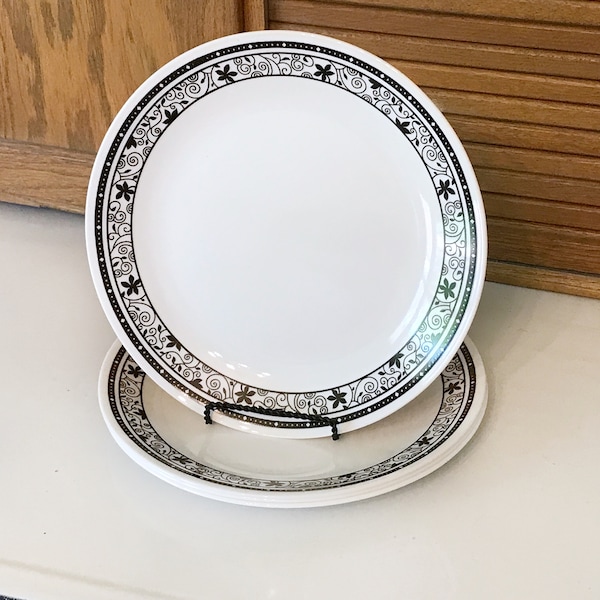 Corelle Winding Gate Dinner Plates - Set of 4 - Black and White Corelle