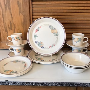 Corelle Abundance Dinnerware Set - 20 Pieces - Corelle Coordinates