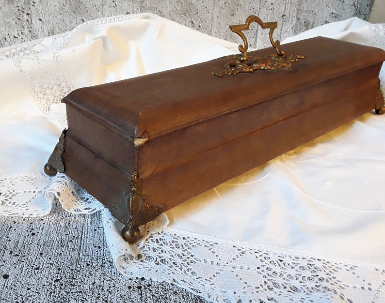 Antique Vintage Gloves Box Casket Napoleon III Brown Leather antique jewelry box jewelry display
