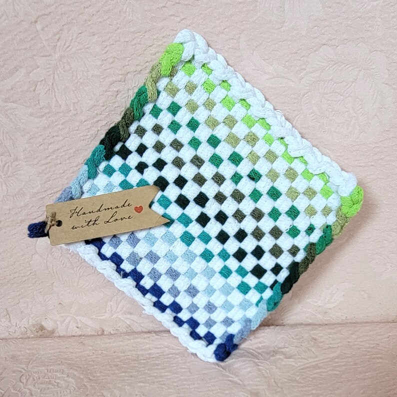 CandlesByLauraCo Potholder