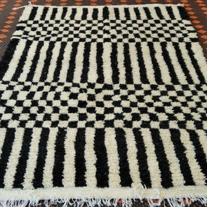 Vintage Moroccan Large Beni Ourain Rugs Carpet Berber checkerboard Creamy handmade Hand-Woven Area Rug image 2