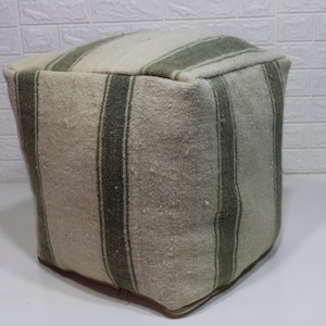 Moroccan Kilim Pouf, Floor Pouf, Vintage Moroccan Ottoman, Beni Ourain Square Pouf, Yoga Meditation Cushion, Outdoor Red Kilim Pillows