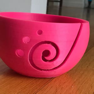 Solid Hot Pink - Spiral Yarn Bowl