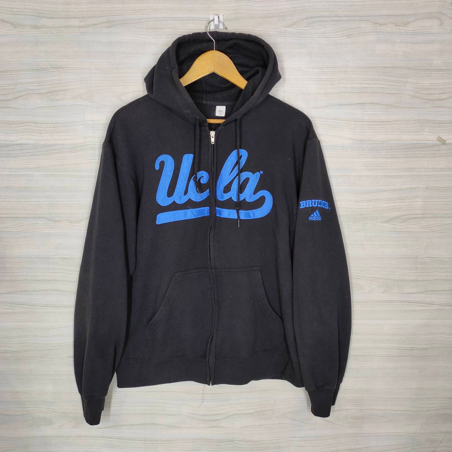 Ucla hoodie clearance adidas