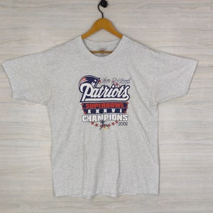 Y2K New England Patriots Tshirt X-Large Vintage 2002 NFL Superbowl Champion Top Tee White Shirt Size XL