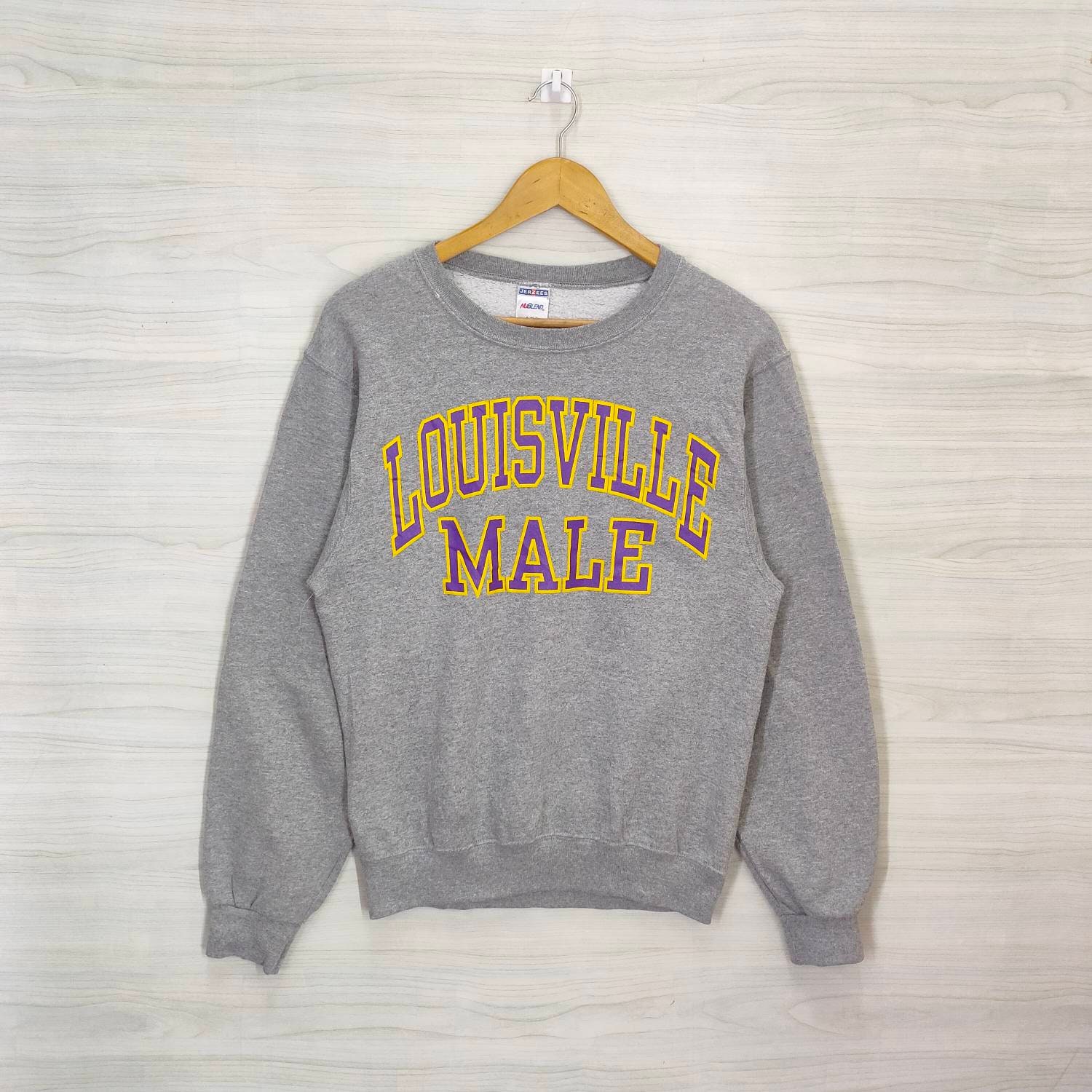 Vintage Made In USA Louisville Cardinals Crewneck Sweatshirt Size Large Gray